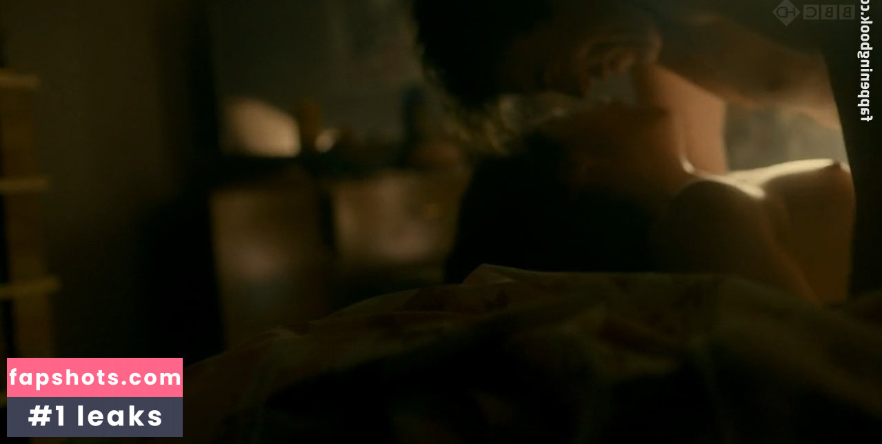 Claire Foy gallery photo #62