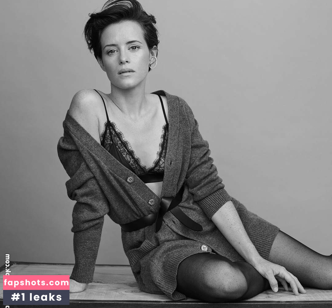 Claire Foy gallery photo #8
