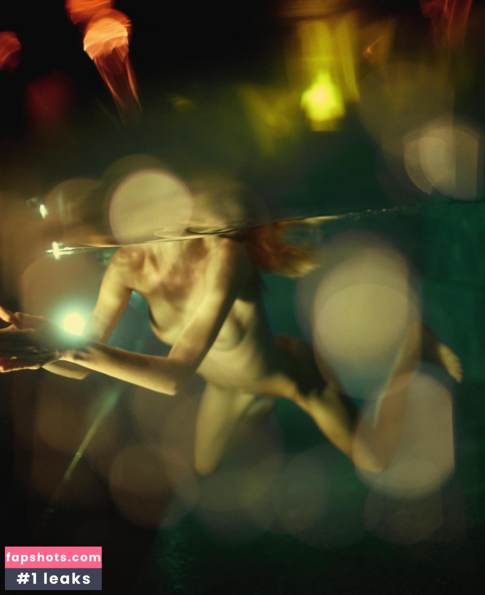 Claire Fromaigeat gallery photo #6