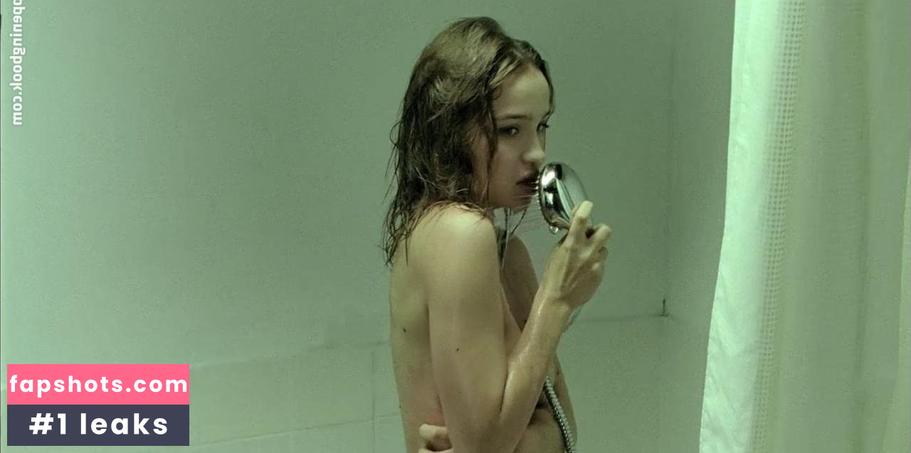 Claire Ganaye Nude Leaks OnlyFans Photos #21 - LeakJerk