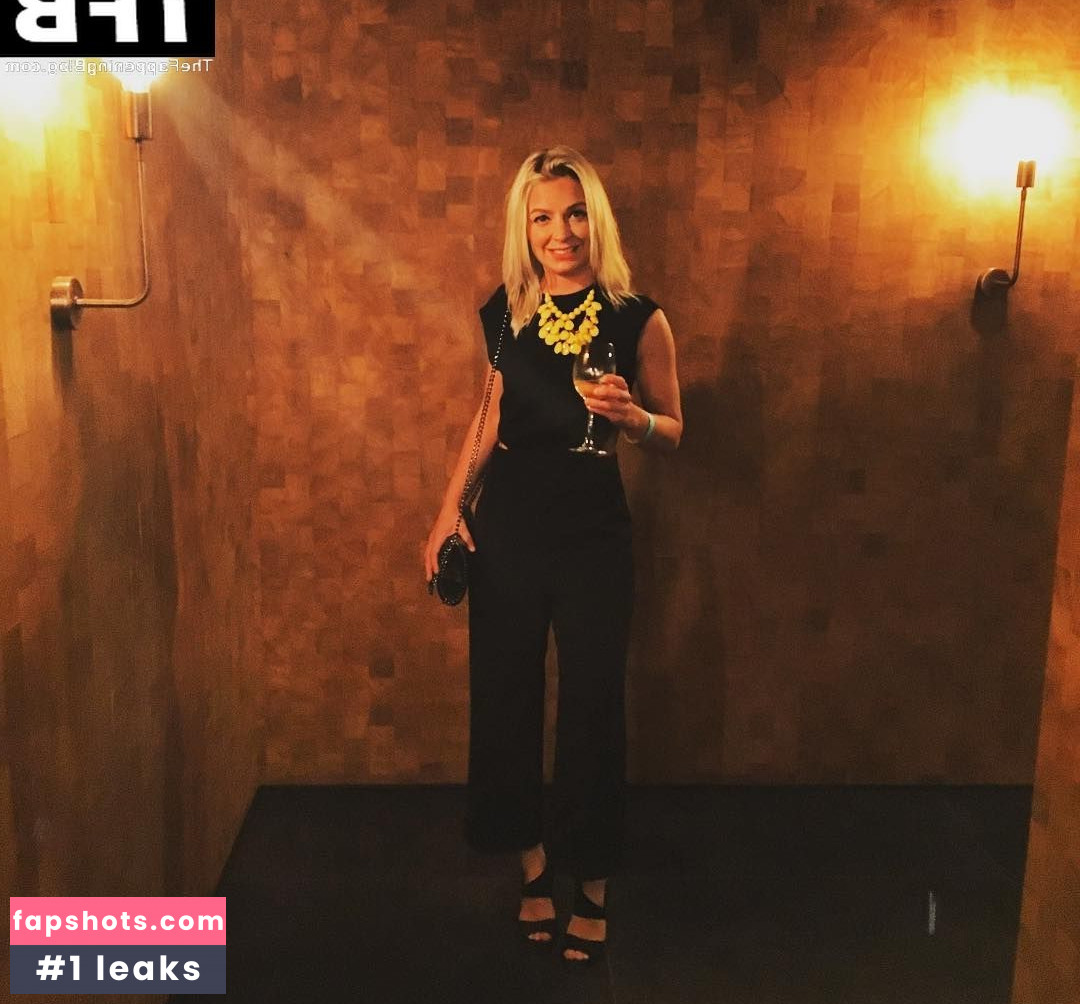 Claire Hutchings Filtración Desnuda OnlyFans Foto #19 - Fapshots