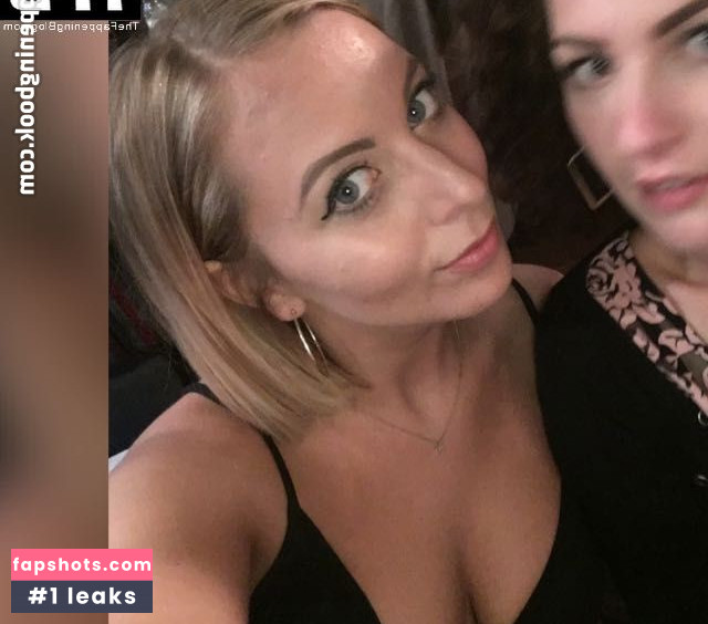 Claire Hutchings Filtración Desnuda OnlyFans Foto #24 - Fapshots