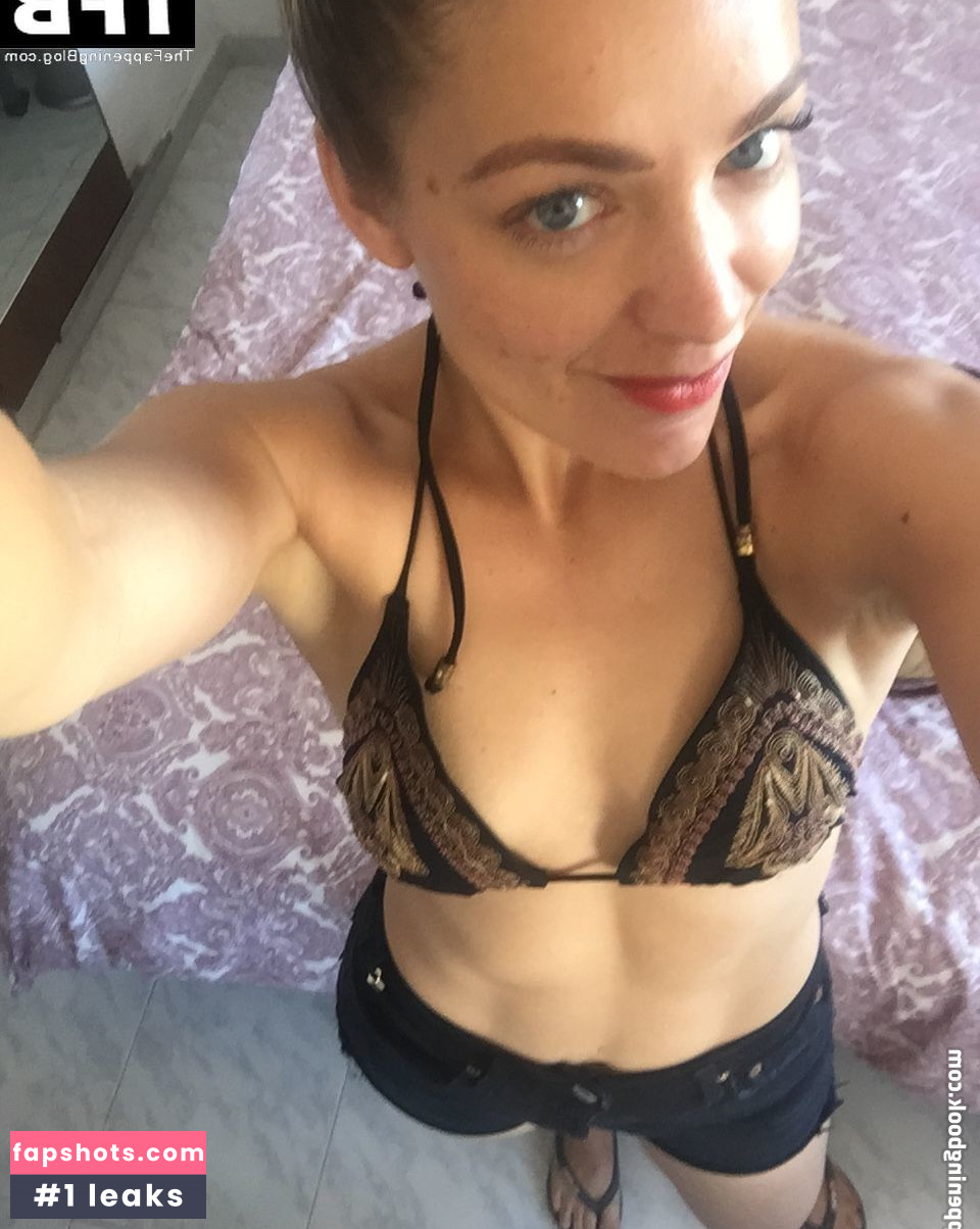 Claire Hutchings Nacktheit OnlyFans Fotos #39 - Fapshots