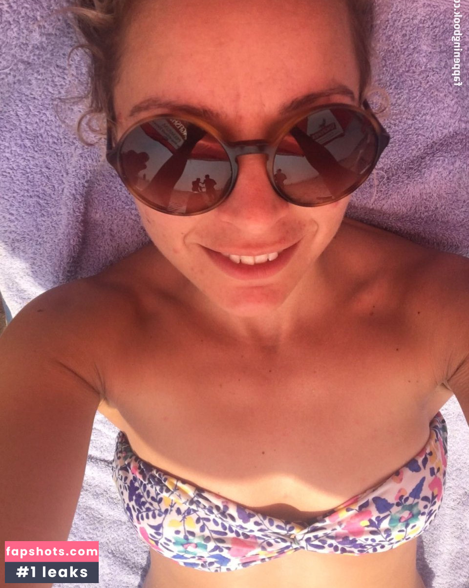 Claire Hutchings Filtración Desnuda OnlyFans Foto #88 - Fapshots