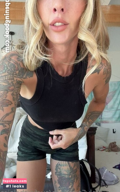 Claire Lush gallery photo #2