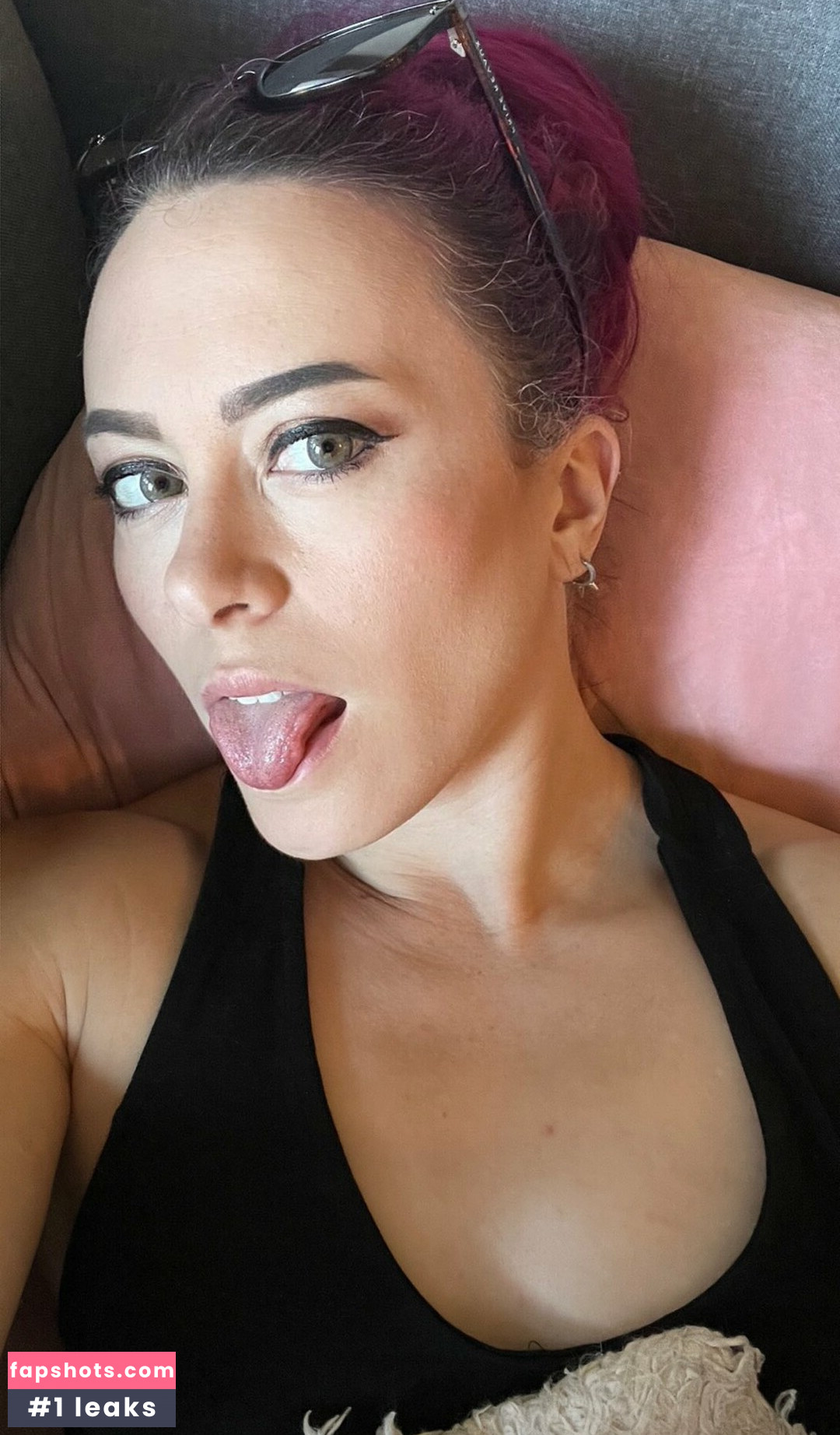 Claire Max Nude Leaks OnlyFans Photos #118 - LeakJerk