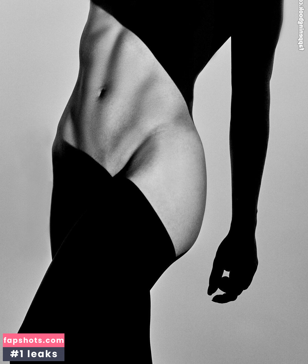 Claire Max Nude Leaks OnlyFans Photos #161 - LeakJerk