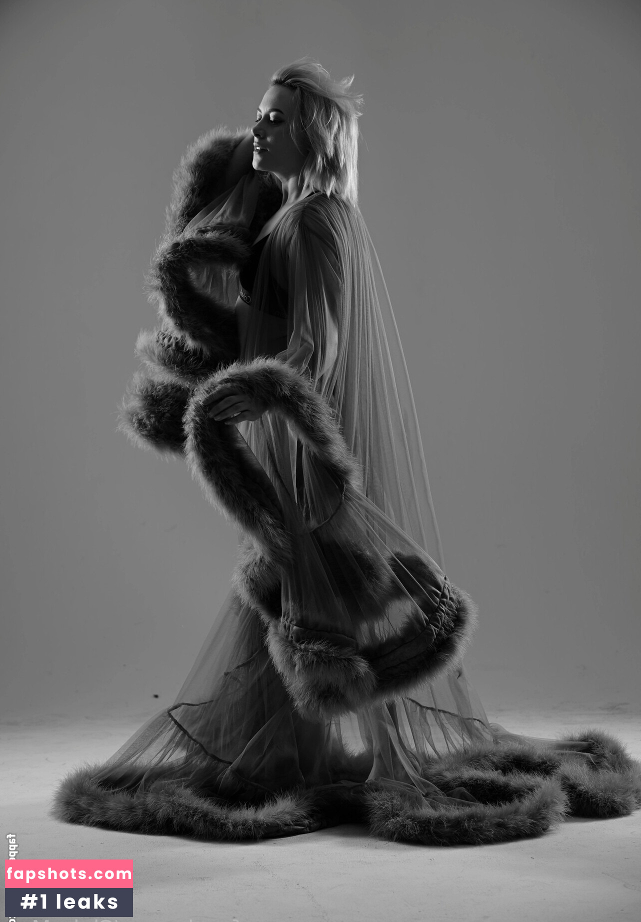 Claire Max Nude Leaks OnlyFans Photos #41 - LeakJerk