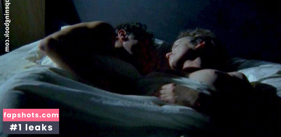 Claire Nebout gallery photo #17