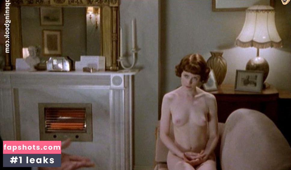 Claire Skinner gallery photo #34