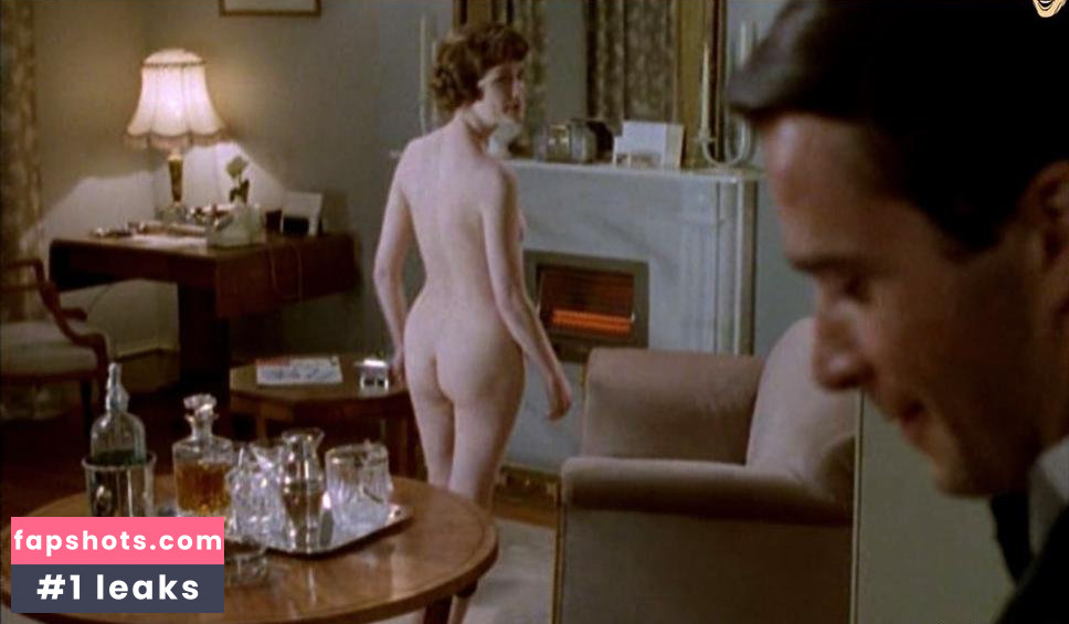 Claire Skinner gallery photo #42