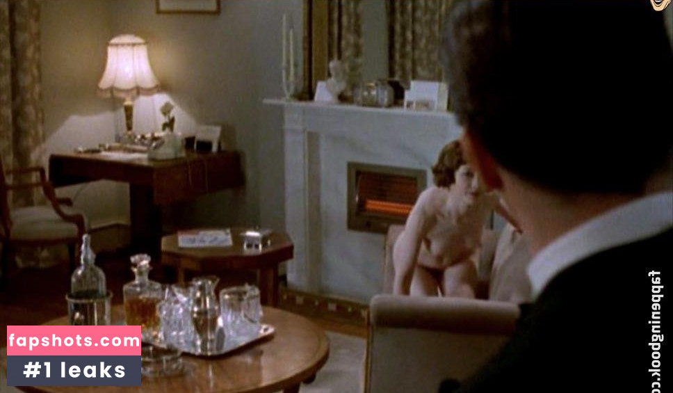 Claire Skinner gallery photo #43