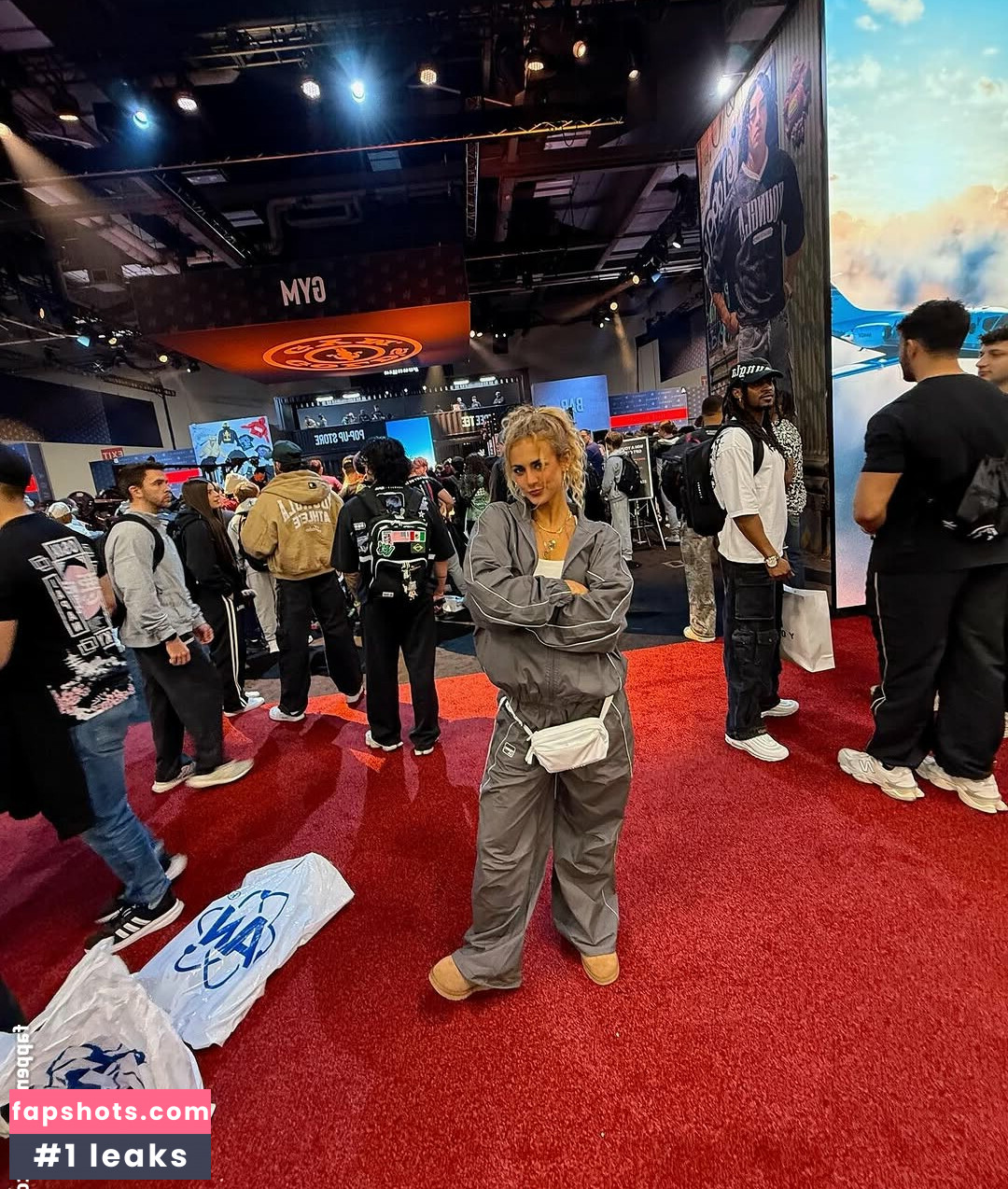 Claire Stone gallery photo #93