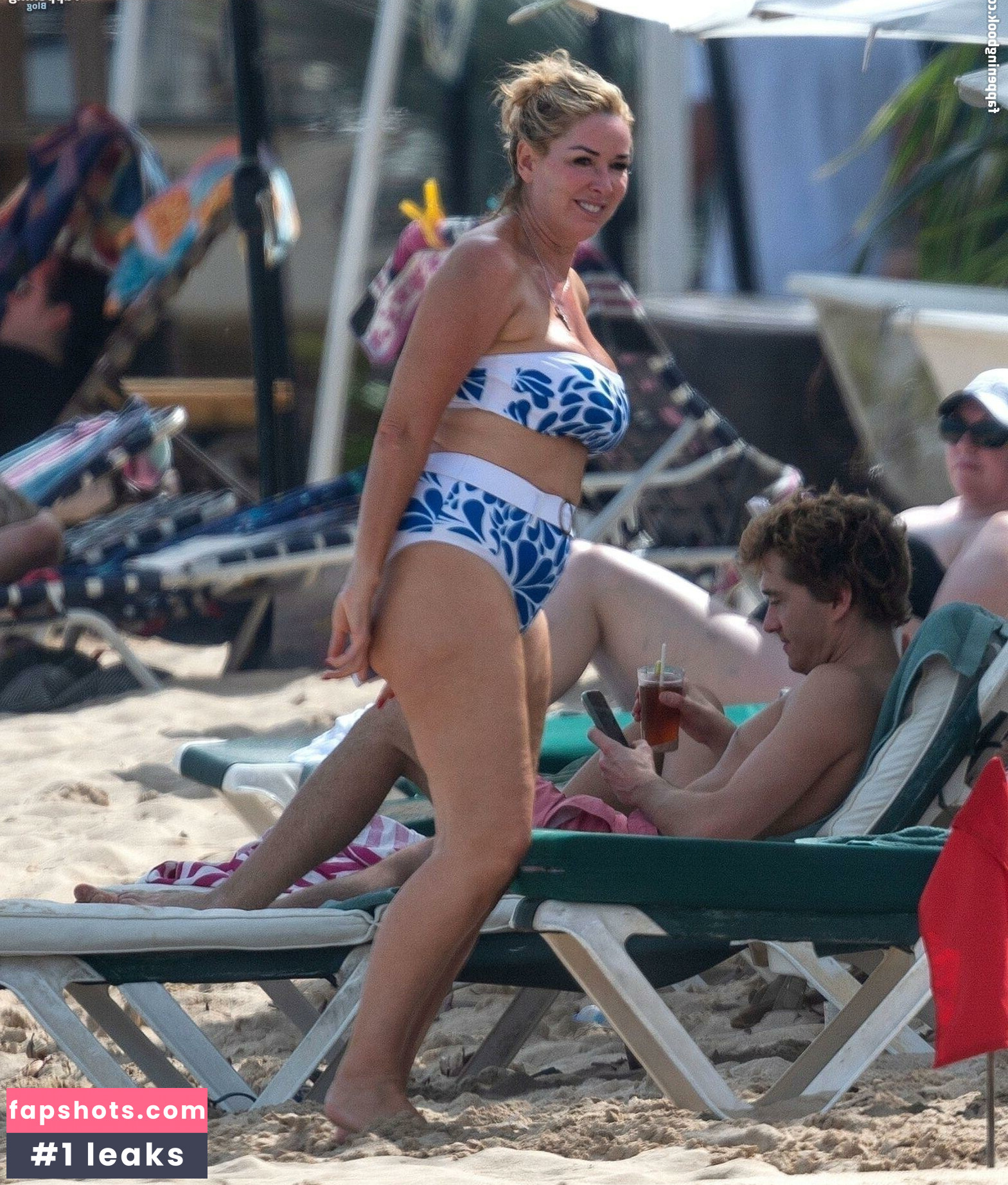 Claire Sweeney gallery photo #36