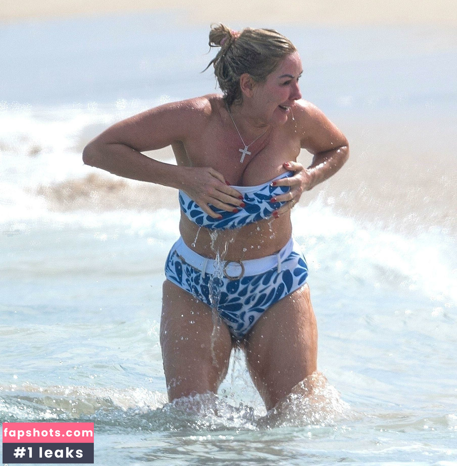 Claire Sweeney gallery photo #61