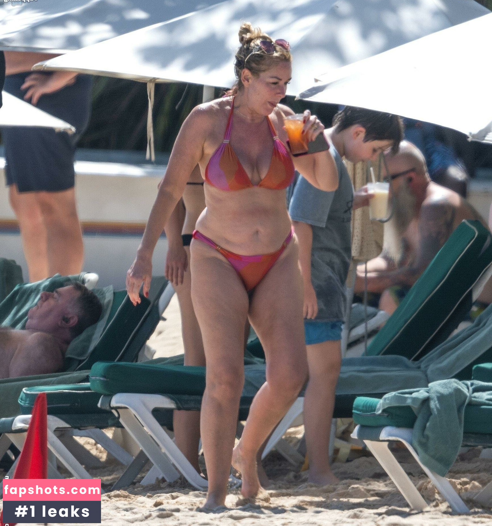 Claire Sweeney gallery photo #65