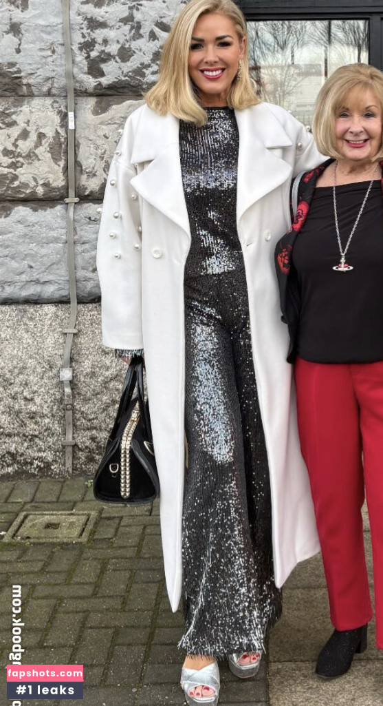 Claire Sweeney gallery photo #94