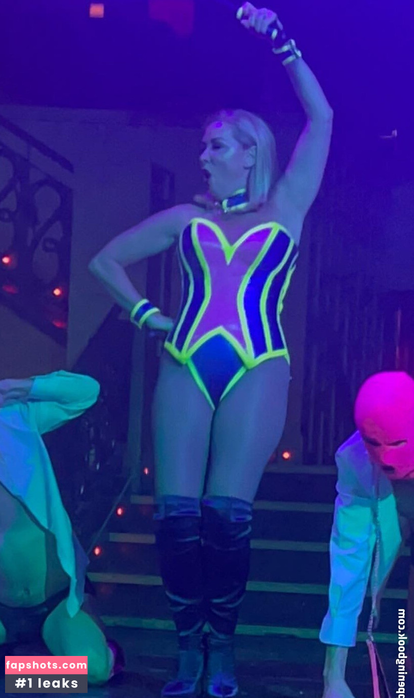 Claire Sweeney gallery photo #97