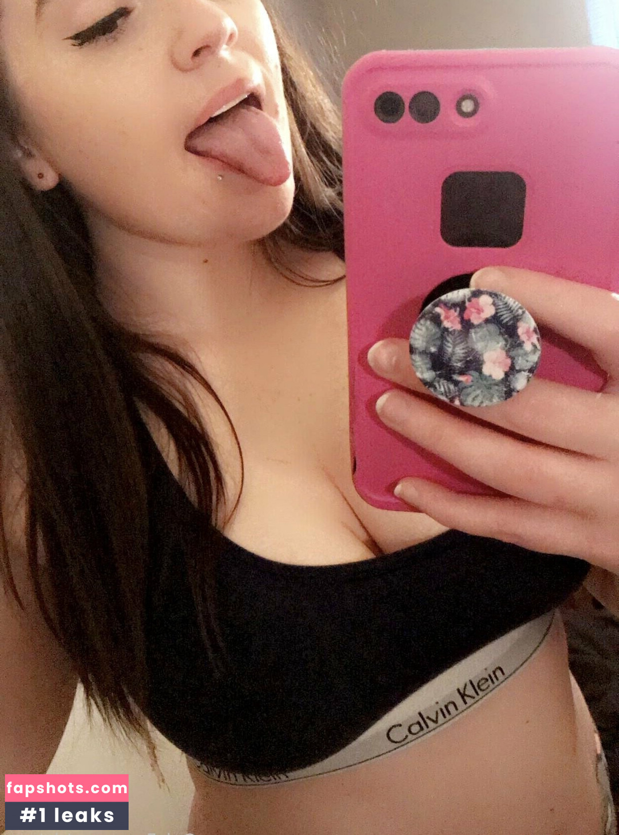 clairexo nude babe gallery