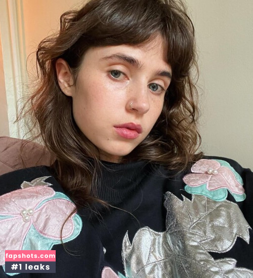 Clairo Nude Leaks OnlyFans - Fapshots