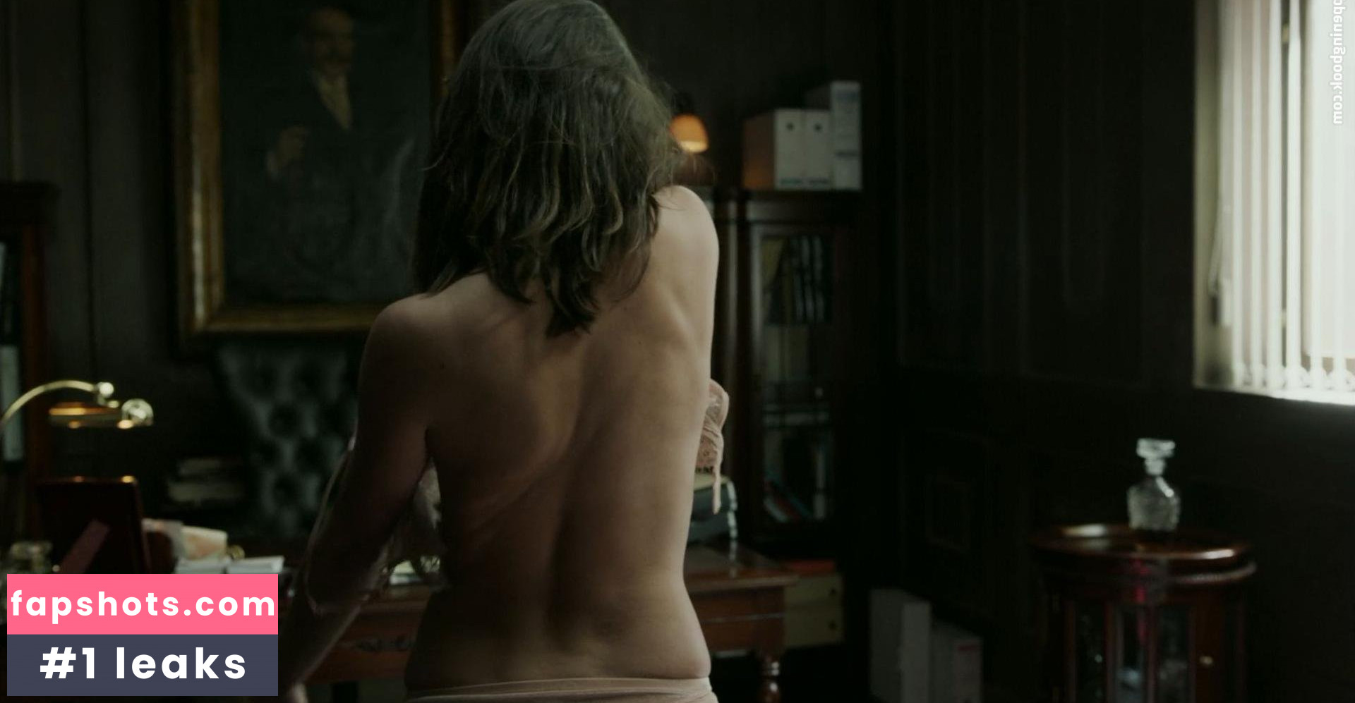 Clara Alvarado gallery photo #8