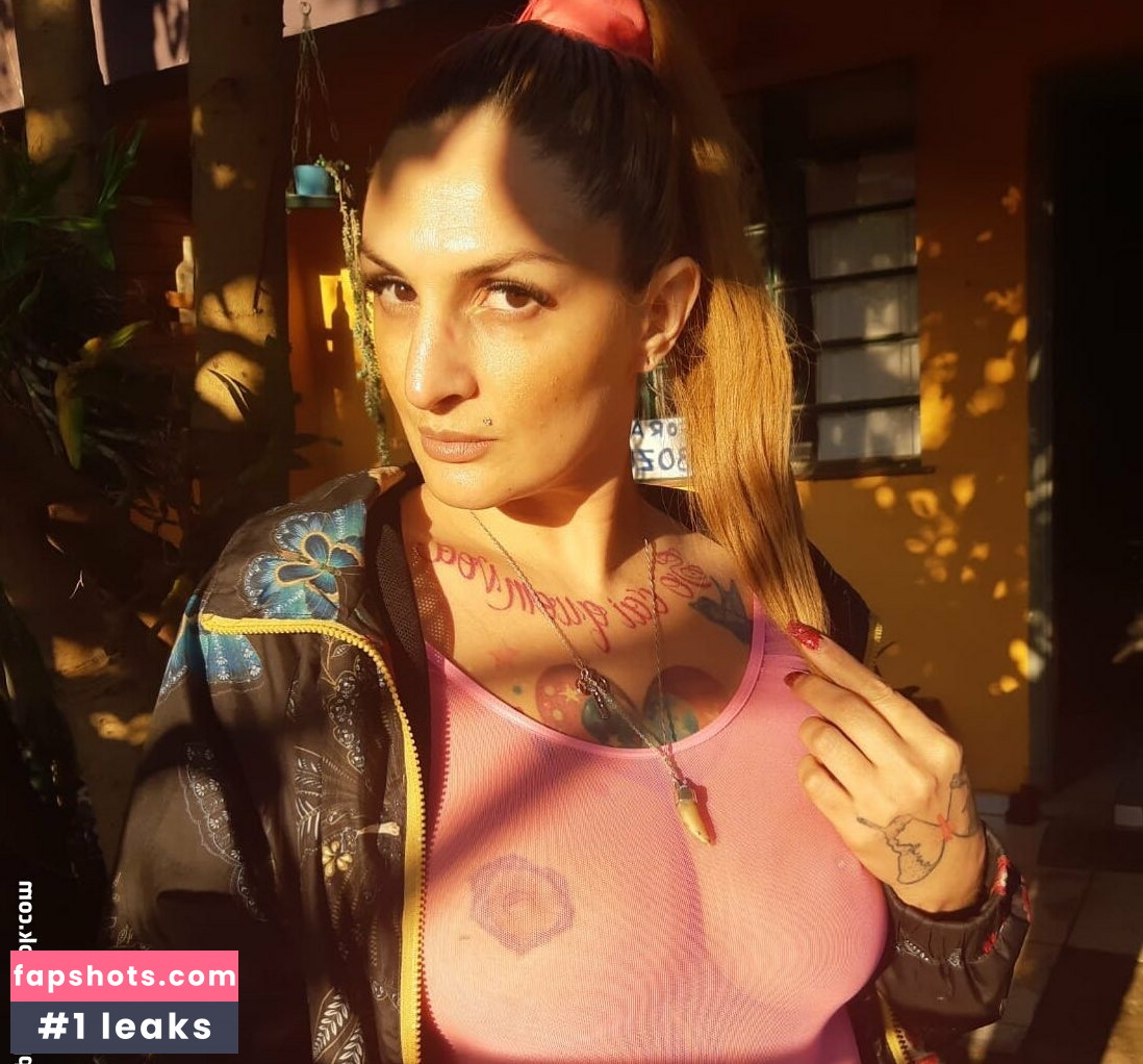 Clara Averbuck Nahé úniky fotek pouze od fanoušků #8 - Fapshots