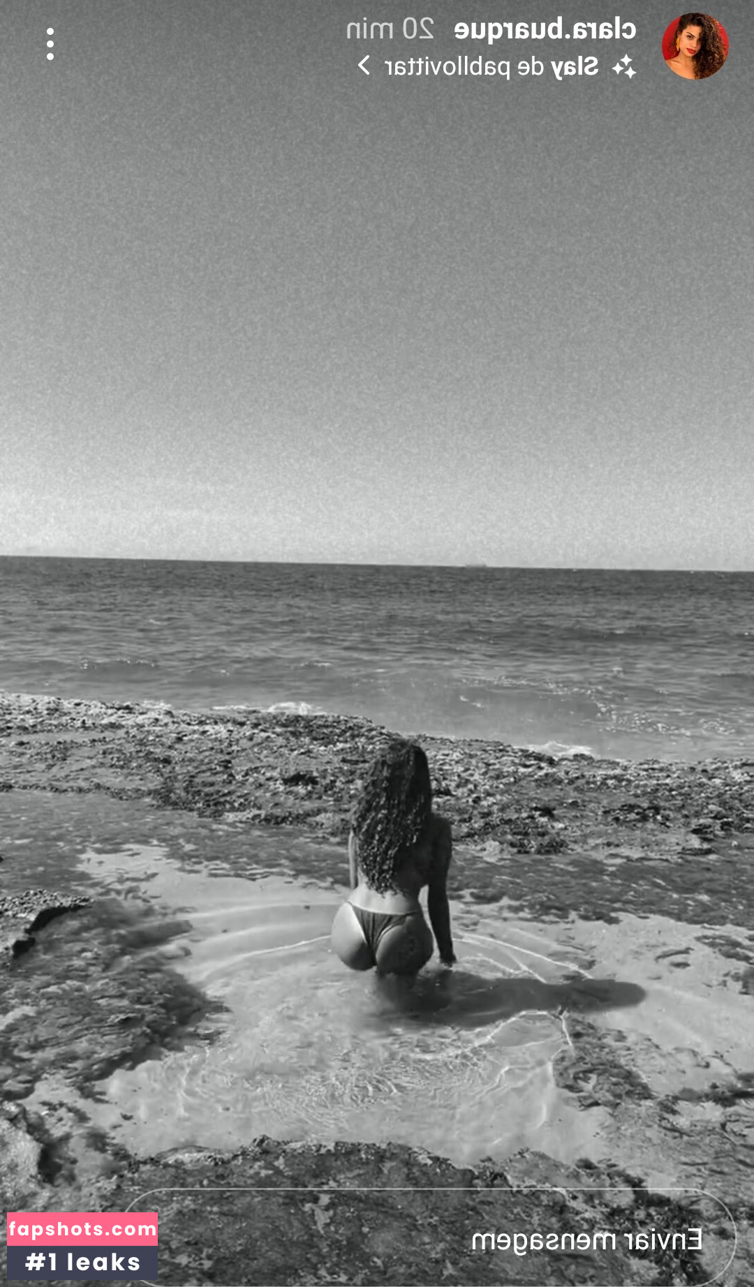 Clara Buarque gallery photo #15