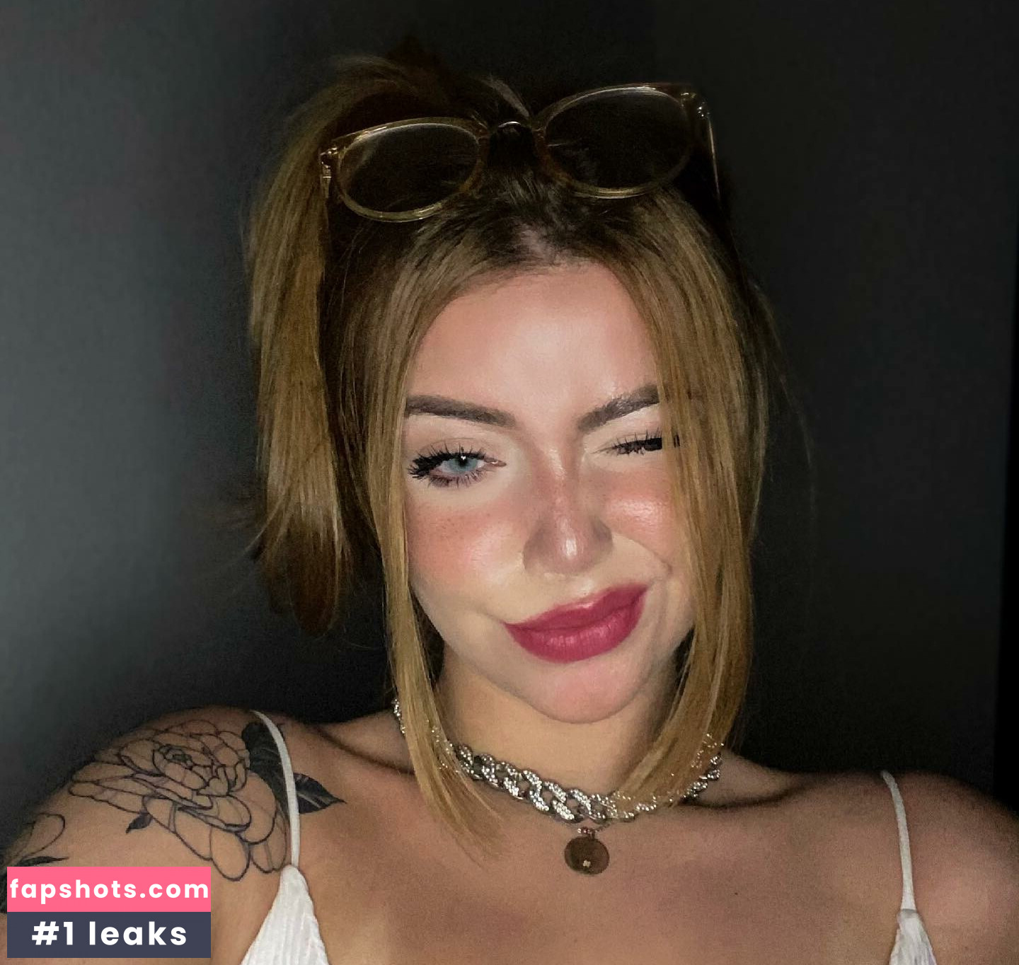 Clara Dfant gallery photo #9