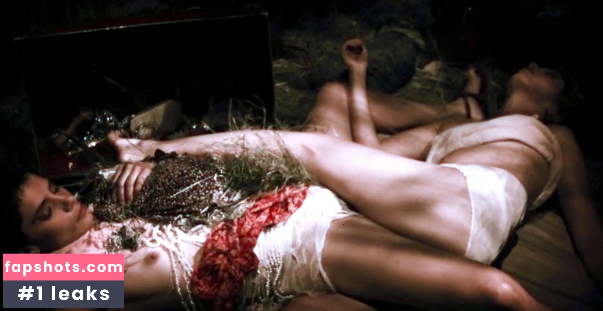 Clara Furey gallery photo #6