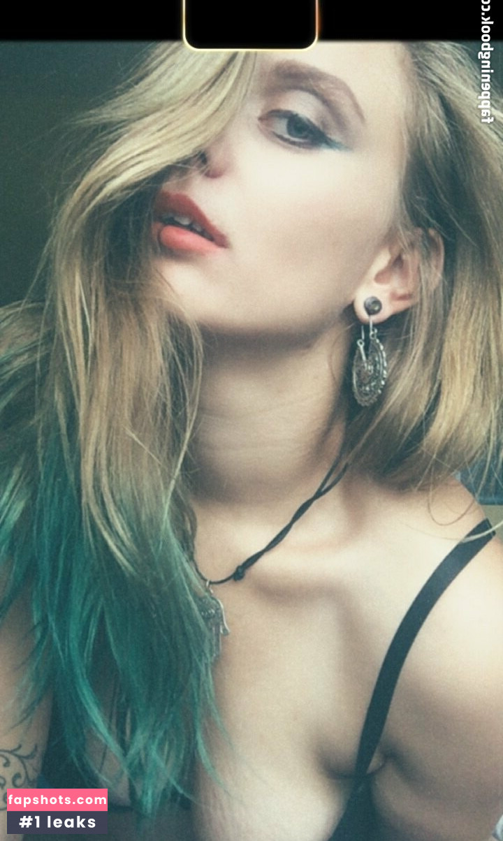 Clara Katzenmarie gallery photo #14