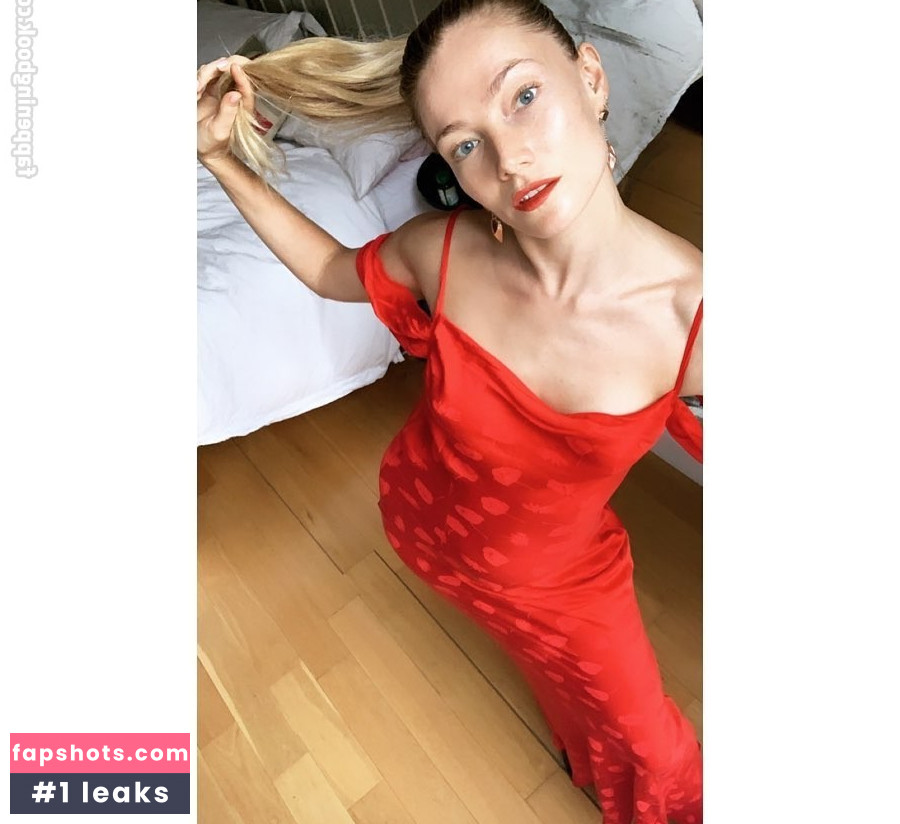 Clara Paget Nahé úniky fotek pouze od fanoušků #2 - Fapshots
