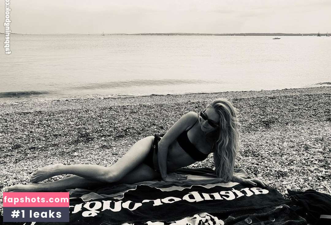 Clara Paget Nahé úniky fotek pouze od fanoušků #13 - Fapshots