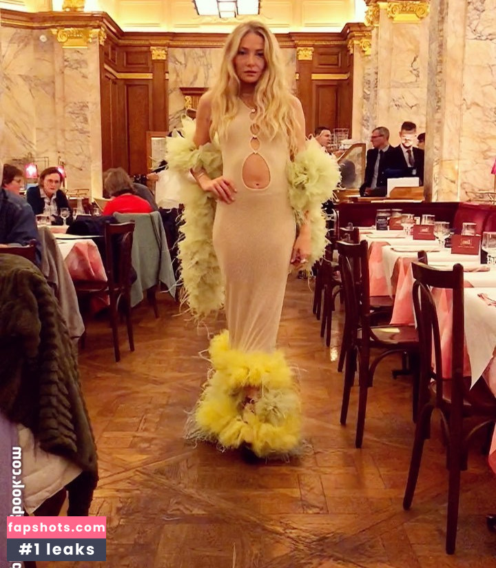 Clara Paget Nahé úniky fotek pouze od fanoušků #7 - Fapshots