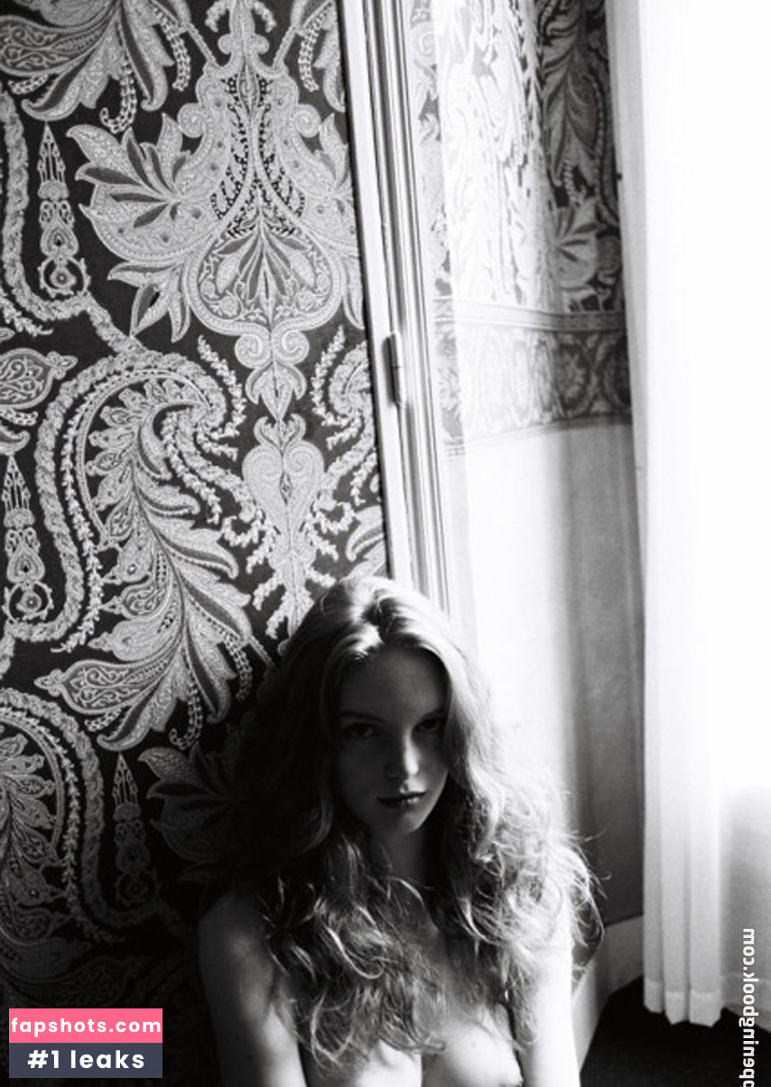 Clara Settje gallery photo #13