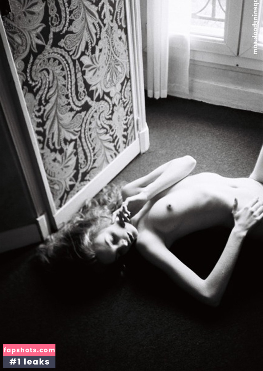 Clara Settje gallery photo #15