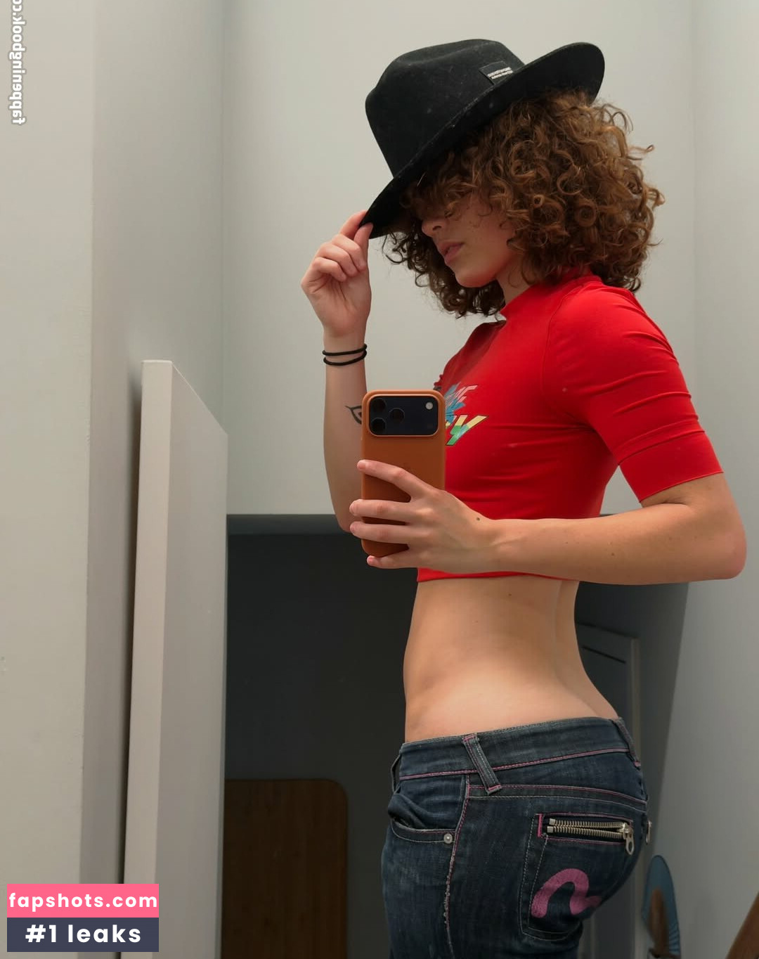 clara.west Nude Leaks OnlyFans Photos #7 - Fapshots