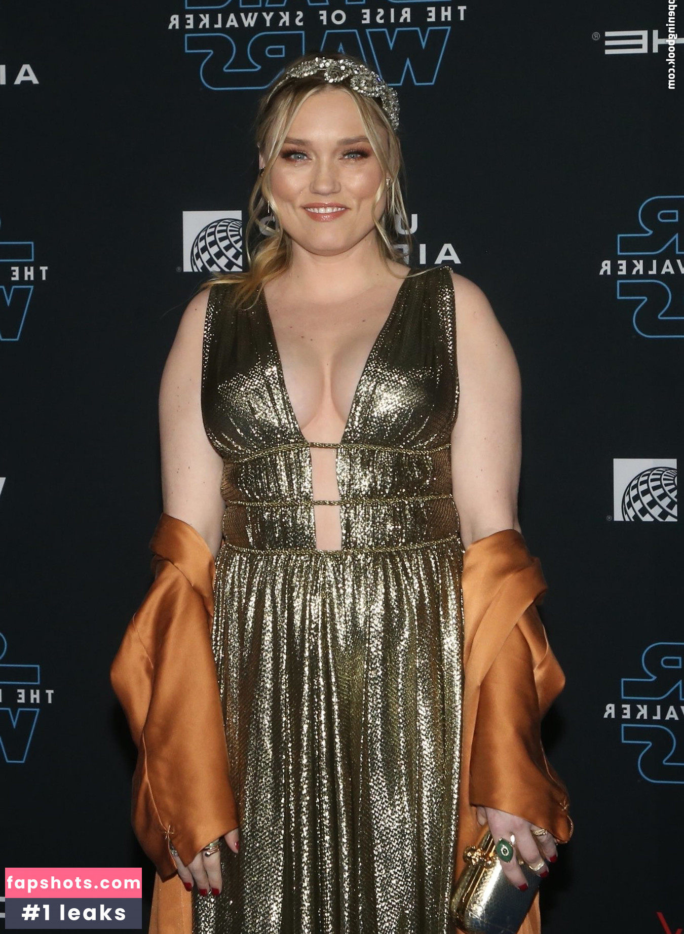 Clare Grant gallery photo #29