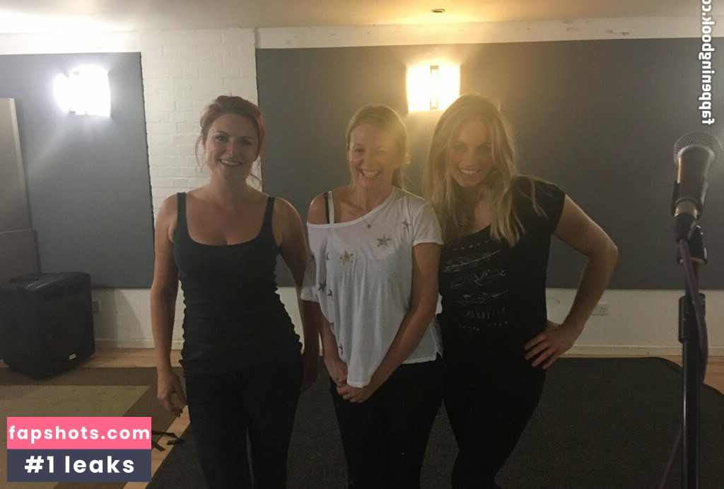 Clare Grogan gallery photo #14