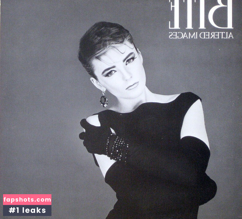 Clare Grogan gallery photo #17