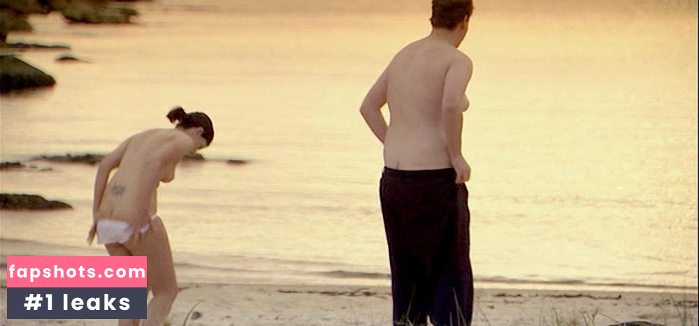 Clare Southgate Nude Leaks OnlyFans Photos #2 - LeakJerk