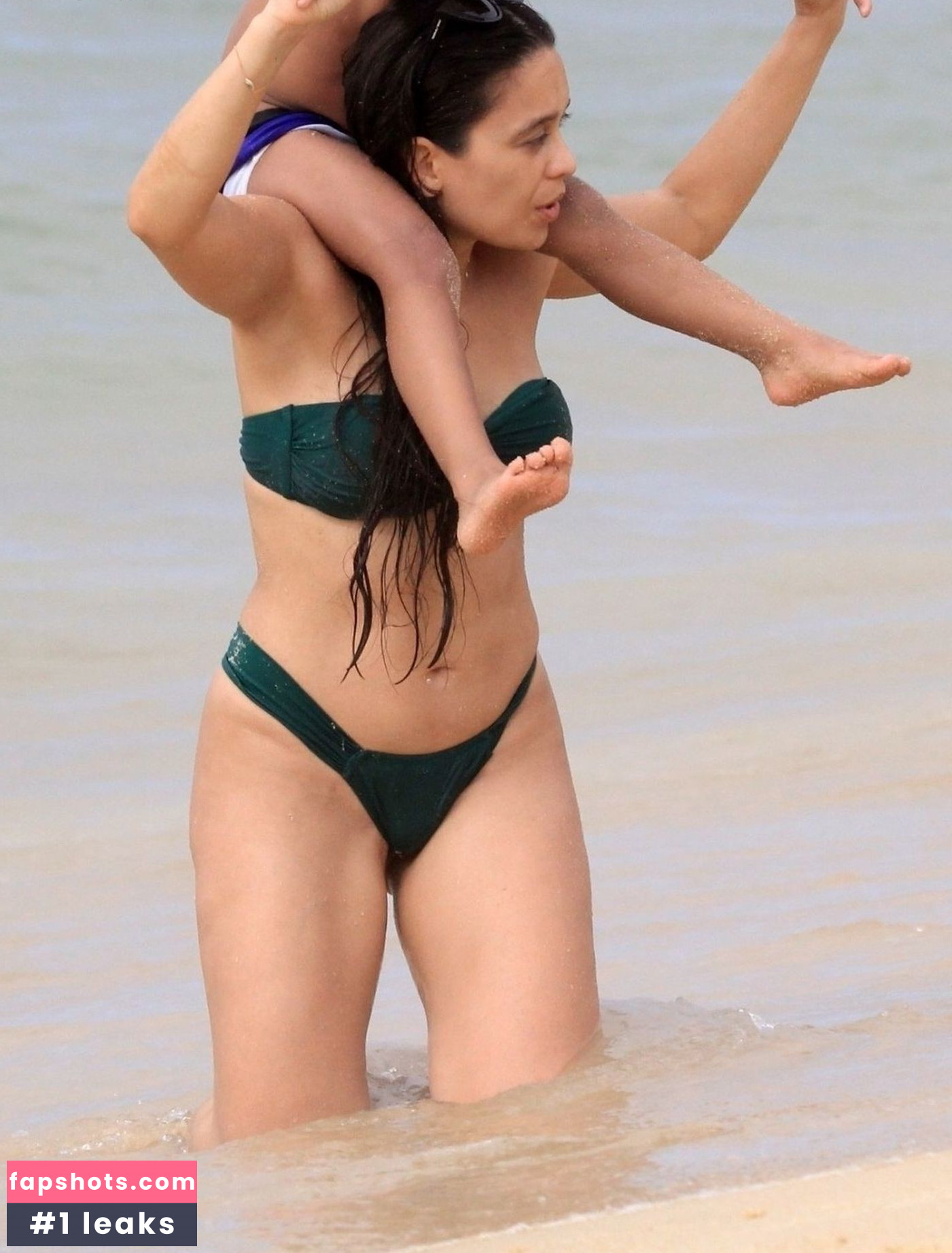 Clarisse Alves gallery photo #55