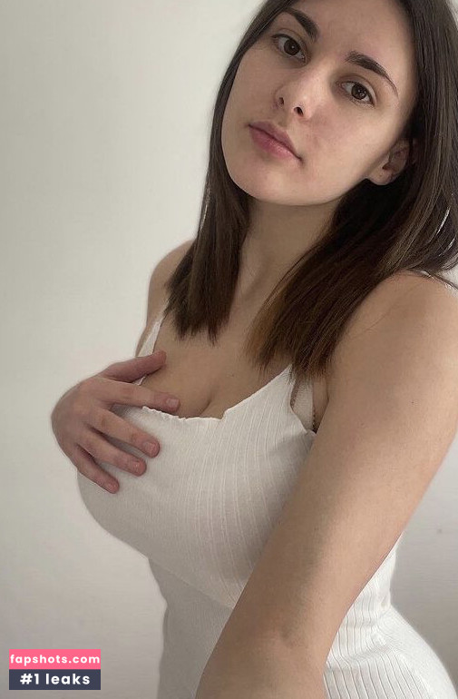 Clarisse Dupont gallery photo #19