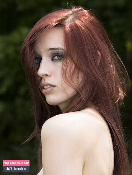 [Classic Models] Caitlin McSwain gallery photo #5