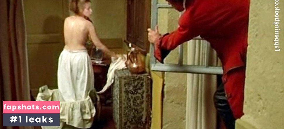 Claude Jade Nude Leaks OnlyFans Photos #6 - LeakJerk