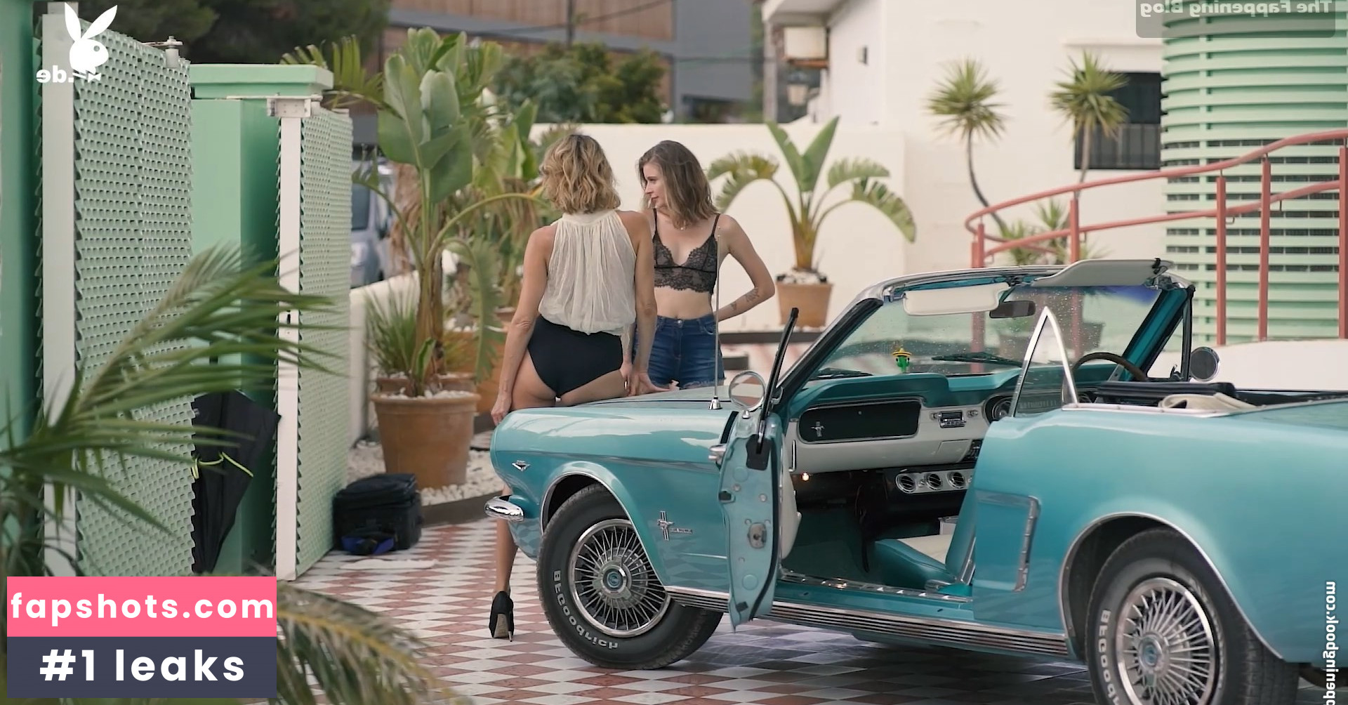 Claudelle Deckert gallery photo #36