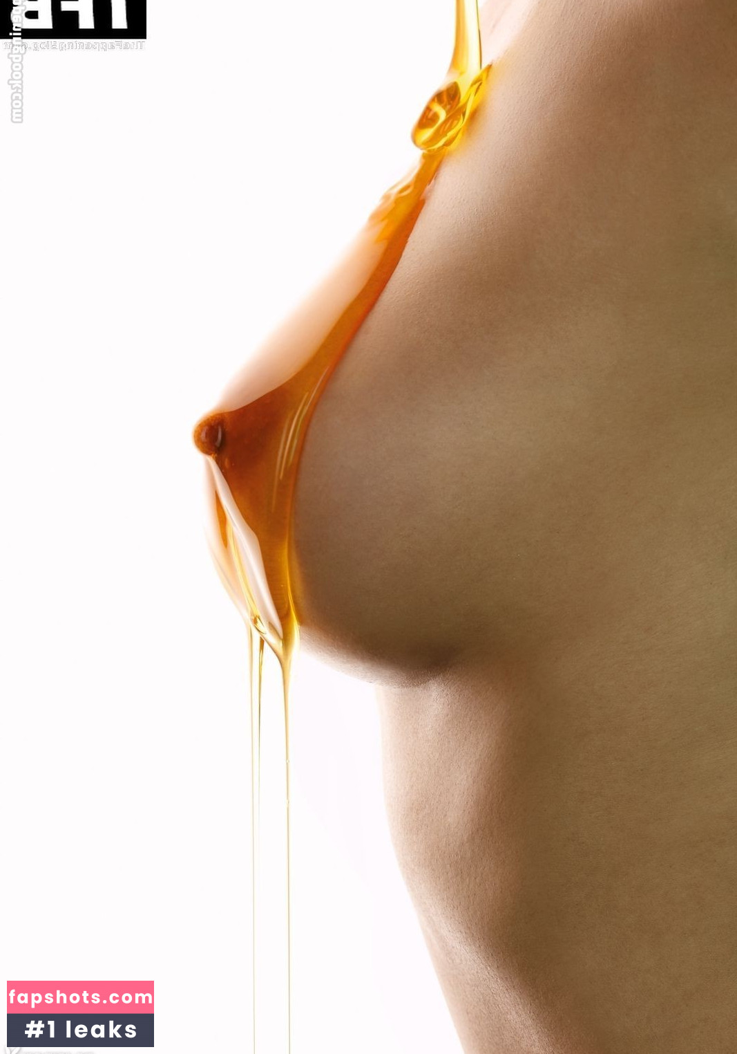 Claudelle Deckert gallery photo #68