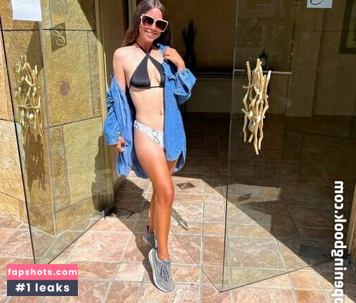 claudia_2004 gallery photo #15