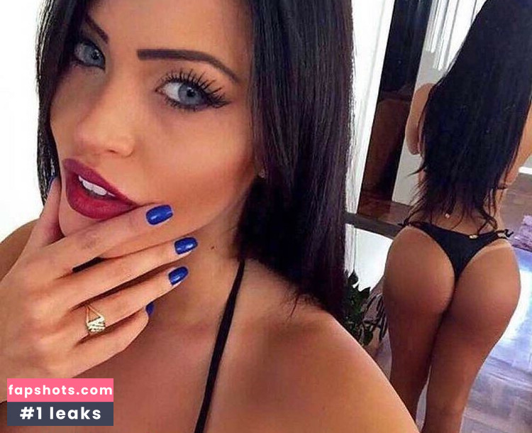 Claudia Alende gallery photo #30