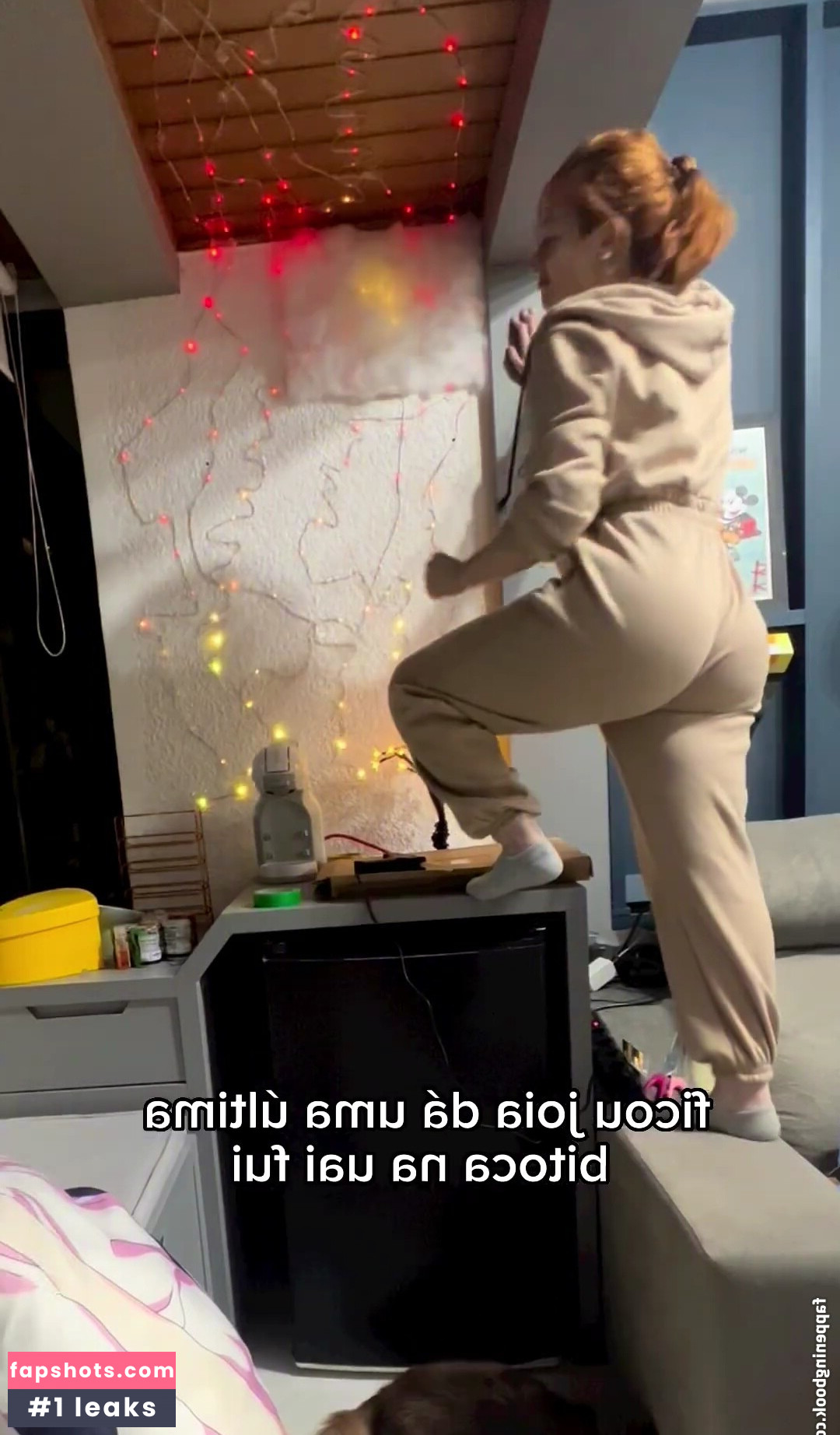 Claudia Andriolo gallery photo #16