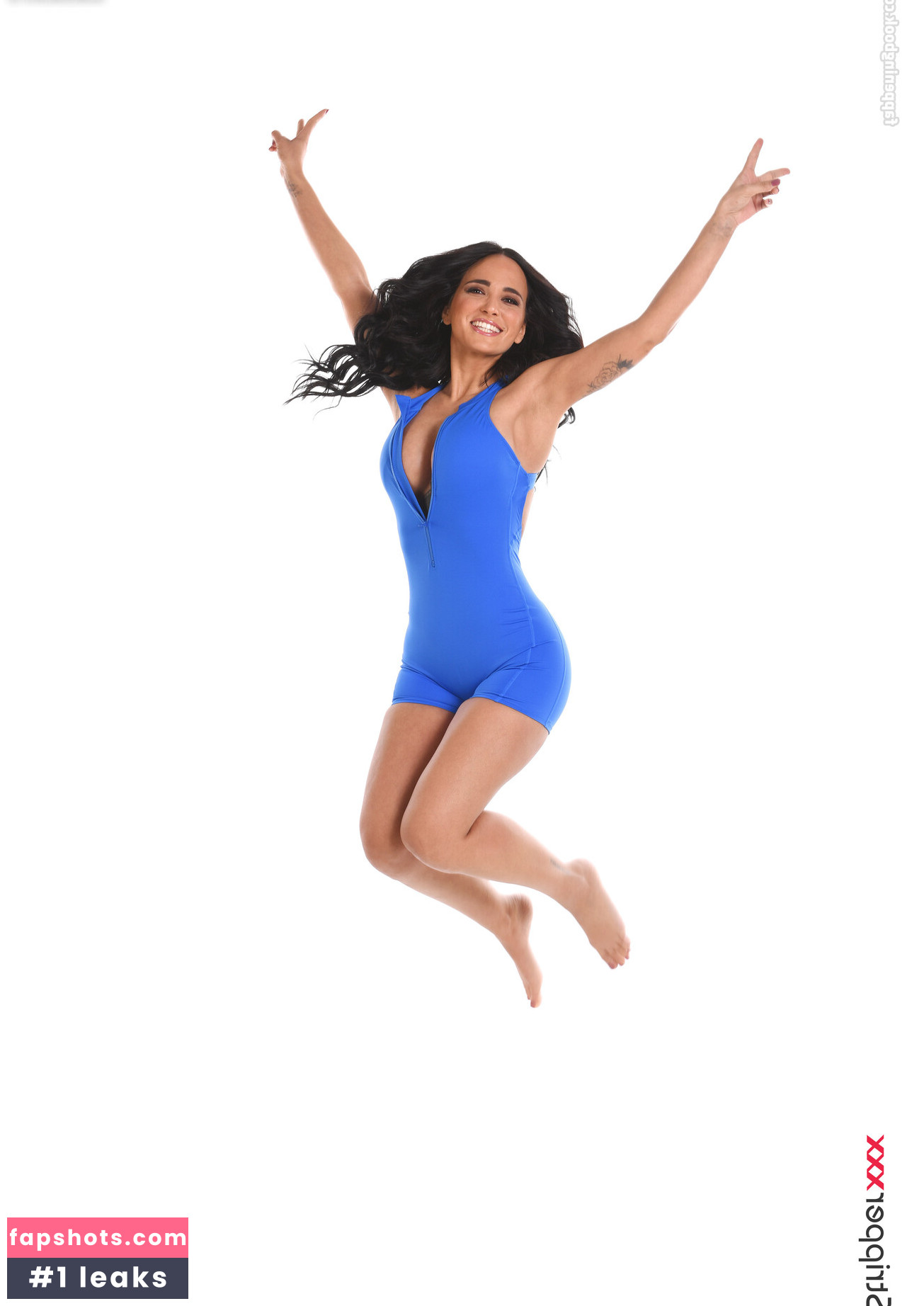 Claudia Bavel Filtración Desnuda OnlyFans Foto #13 - Fapshots